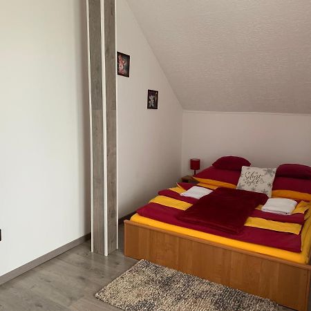 Nagcsalados Rozsa Apartman Balatonlelle Buitenkant foto