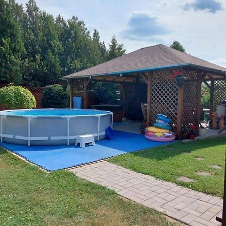 Nagcsalados Rozsa Apartman Balatonlelle Buitenkant foto