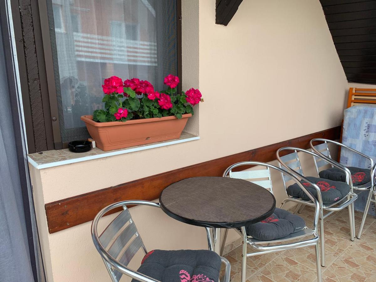 Nagcsalados Rozsa Apartman Balatonlelle Buitenkant foto