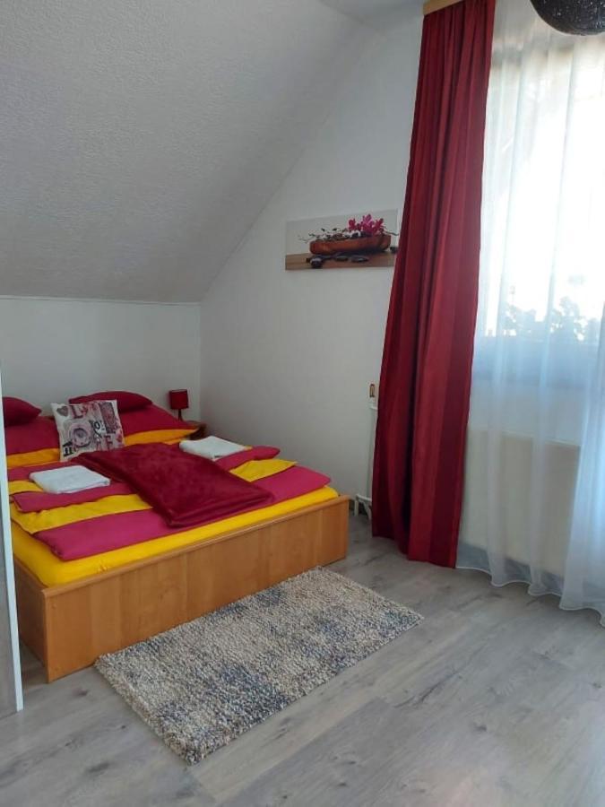 Nagcsalados Rozsa Apartman Balatonlelle Buitenkant foto