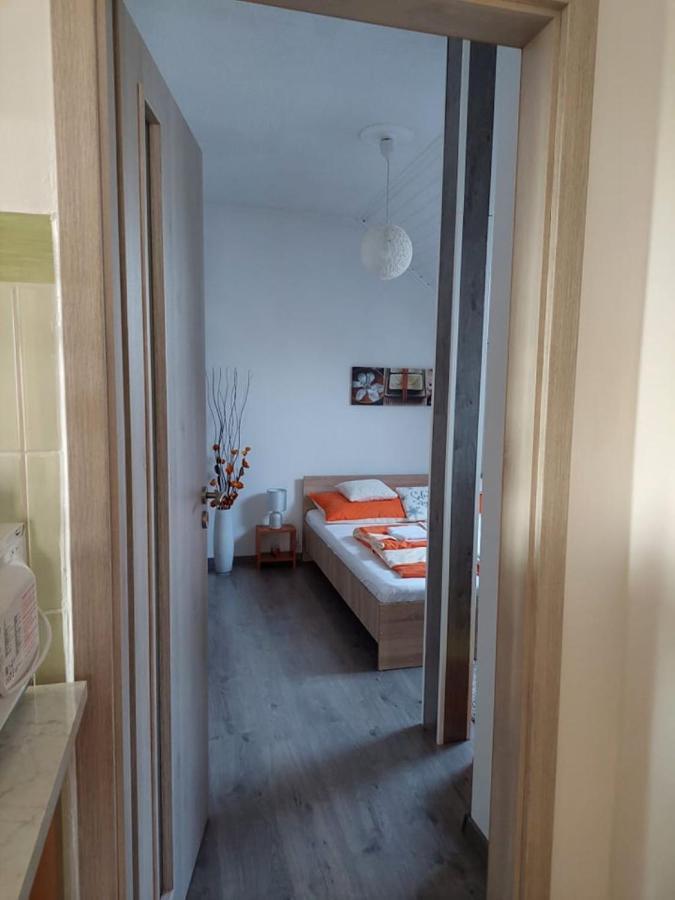 Nagcsalados Rozsa Apartman Balatonlelle Buitenkant foto