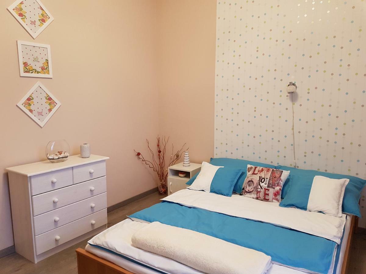 Nagcsalados Rozsa Apartman Balatonlelle Buitenkant foto